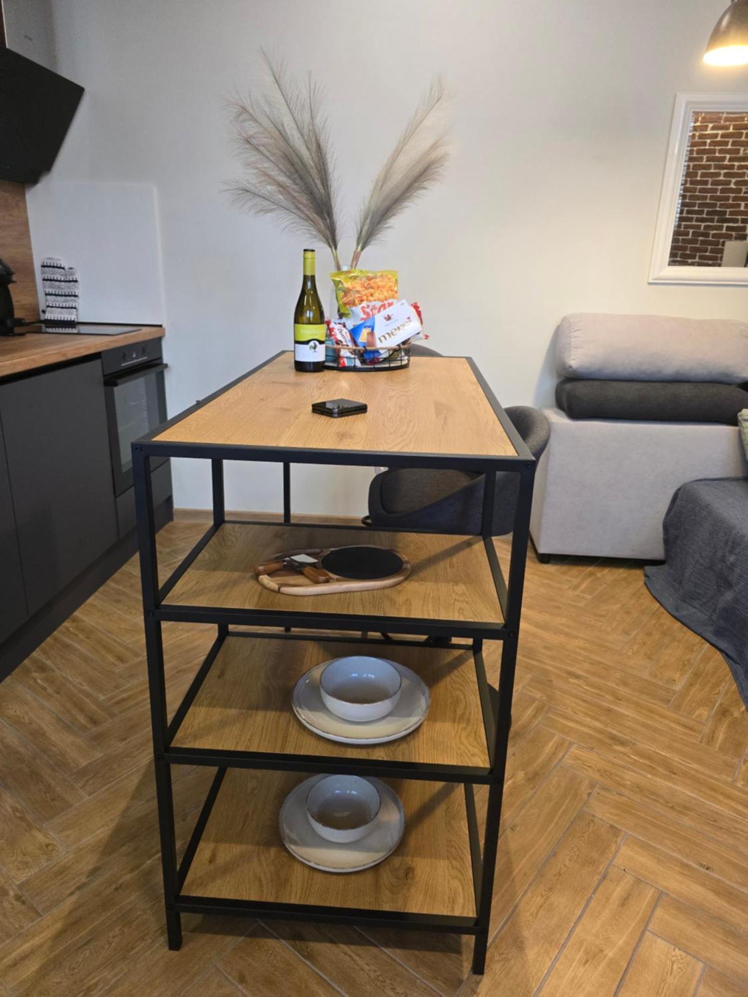 The Atelier Apartment Burgas Bagian luar foto